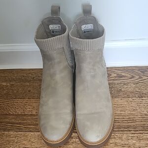 Timberland Beige Suede Chelsea Combat Boots